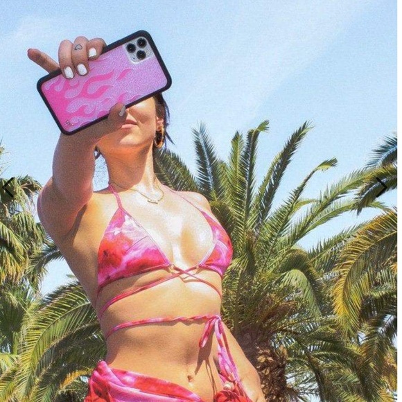 Wildflower Phone Case- iPhone 11 Pro Max Case Limited Edition Pink Flames Used - Picture 3 of 9